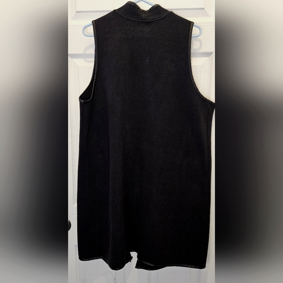 🌺JM Collection Knit Midi Vest - Picture 3 of 6